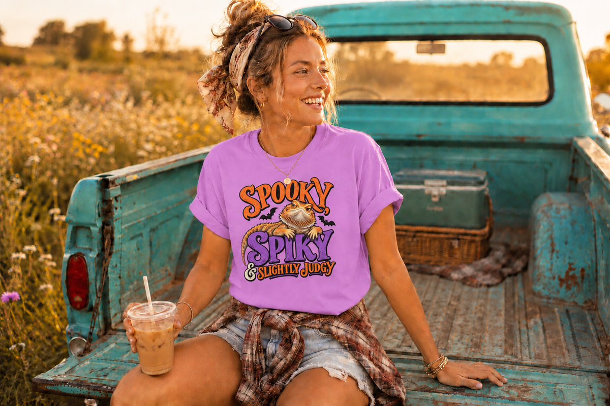 Spooky, Spiky & Slightly Judgy Bearded Dragon Halloween T-Shirt